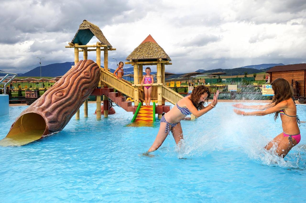 Chatka Aqua440 Tatralandia Liptovský Mikuláš المظهر الخارجي الصورة